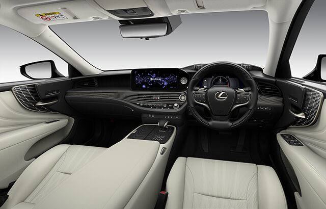 セミアニリン本革-ホワイト-レーザーカットスペシャル（ブラック）＆アッシュ（オープンフィニッシュ-墨ブラック）