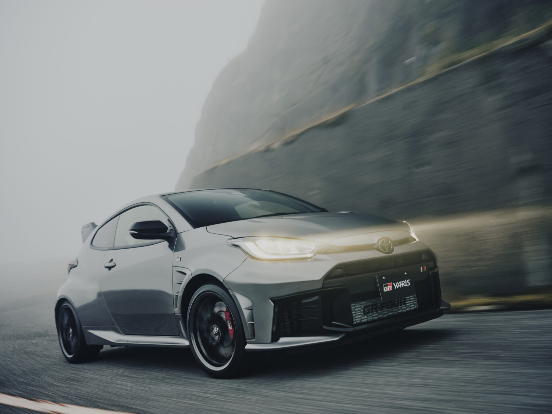RZ“High performance” + Aero performance package
