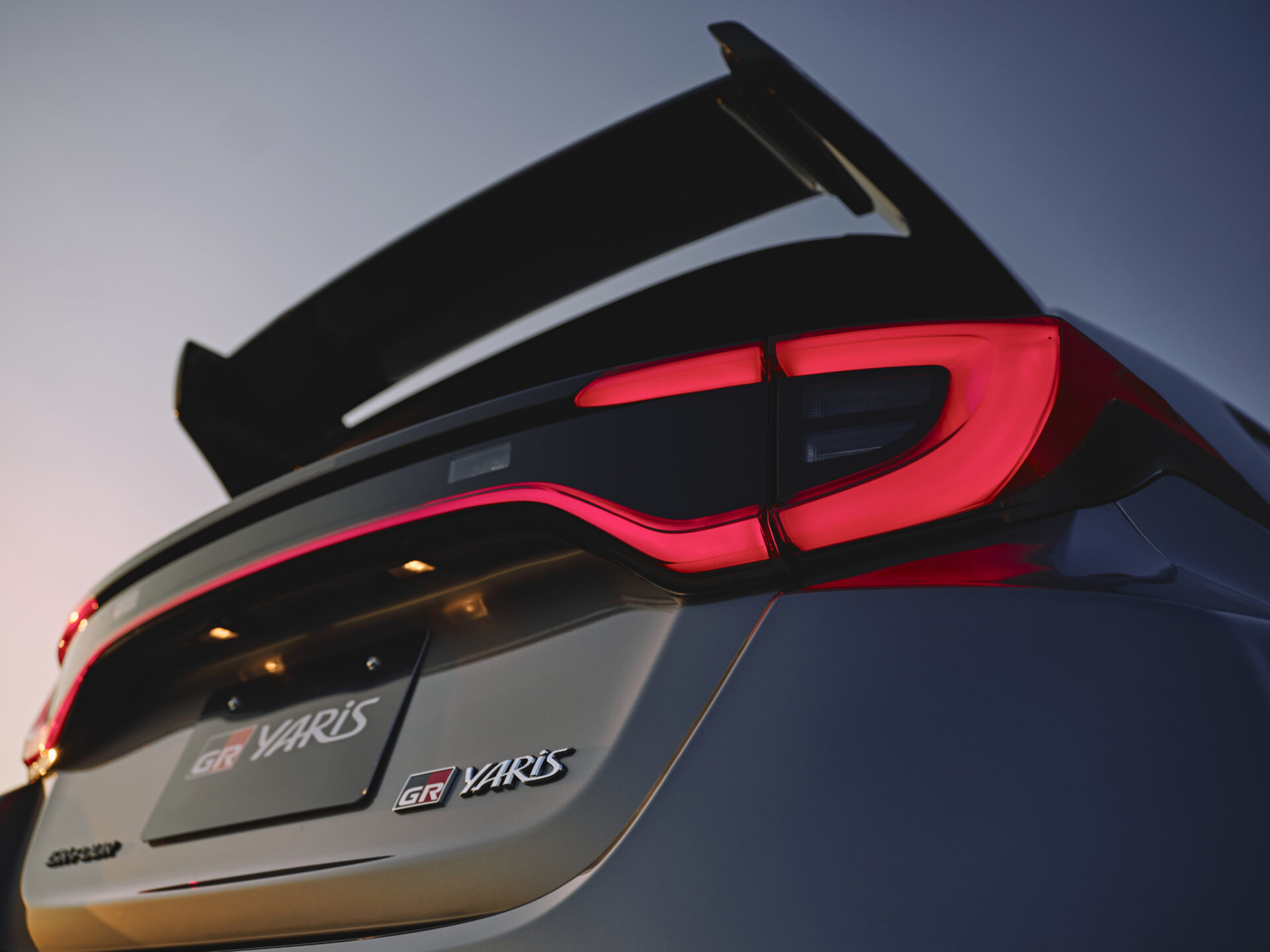 RZ“High performance” + Aero performance package