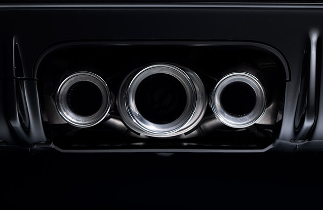 ストレート構造の大流量排気システム