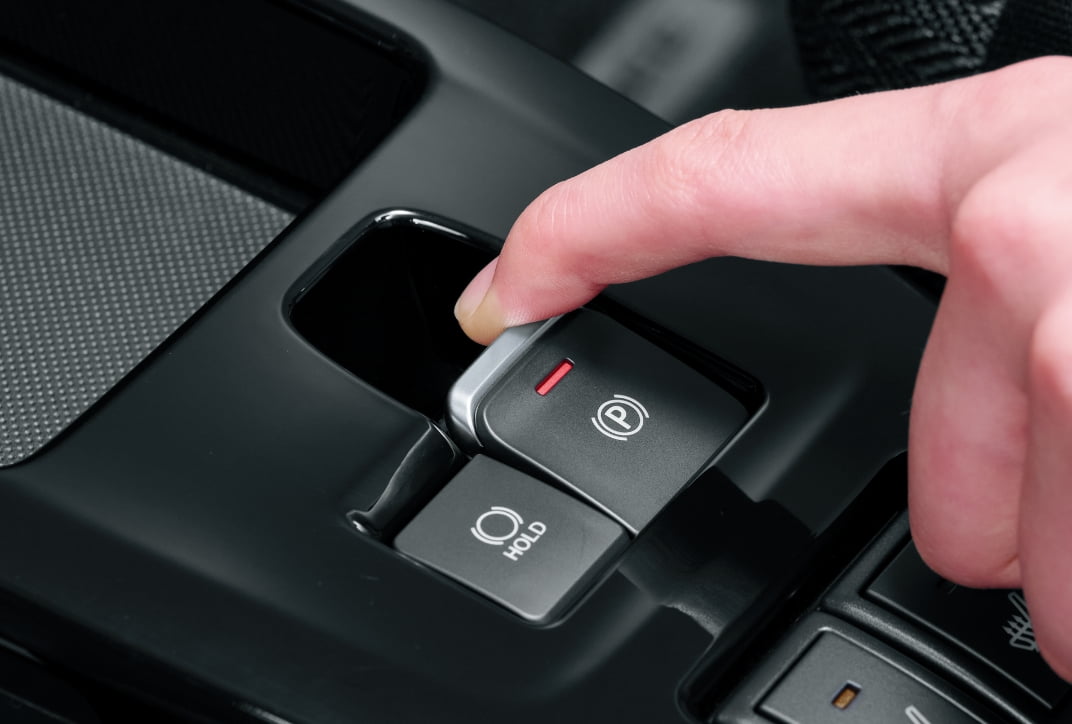 電動パーキングブレーキ［ブレーキホールド付］