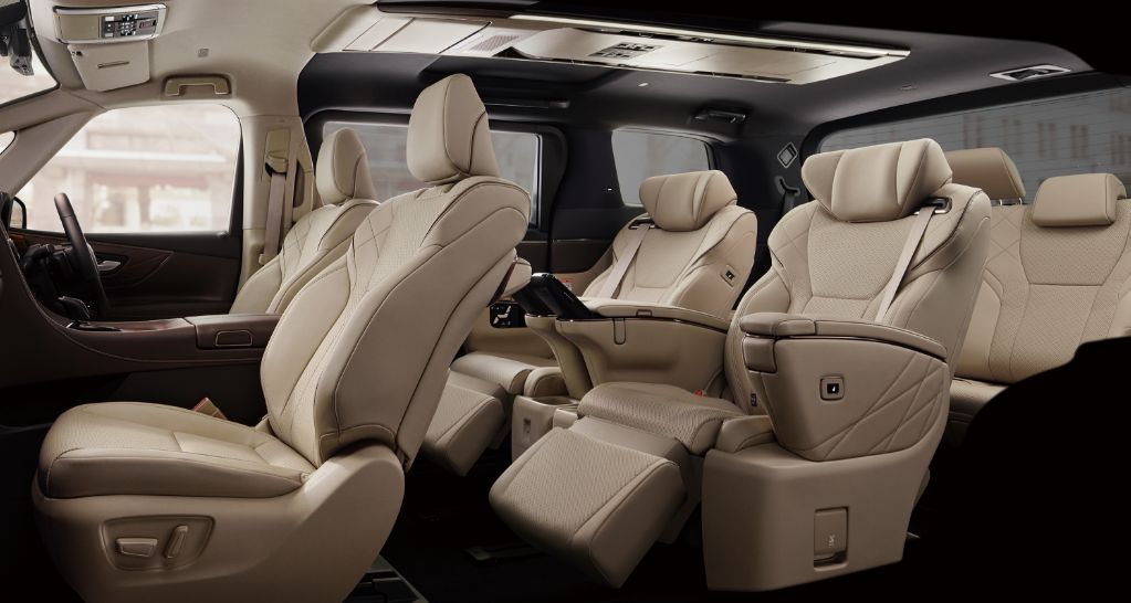 アルファードの内装色「ニュートラルベージュ」