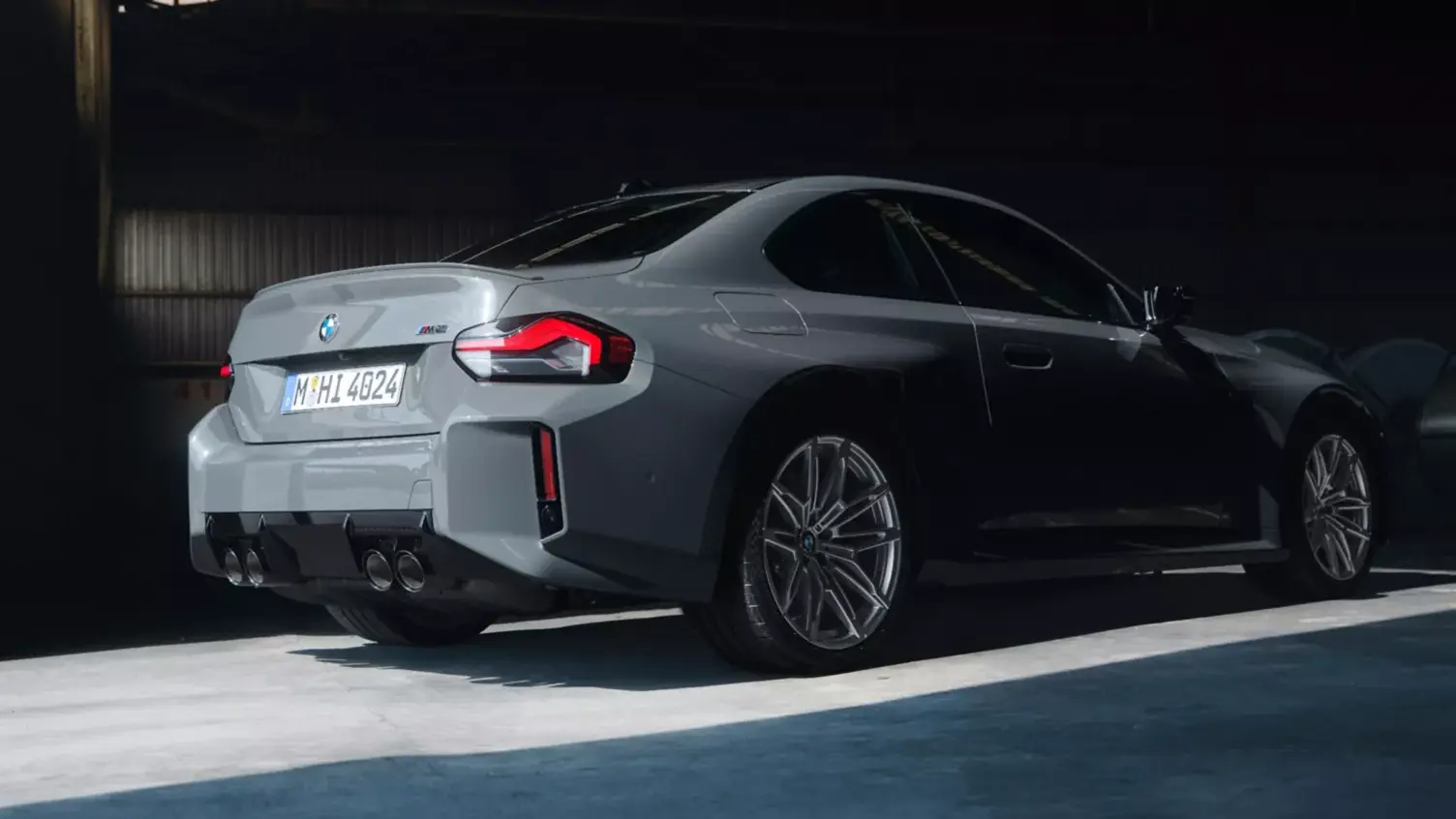 M2リアスタイル