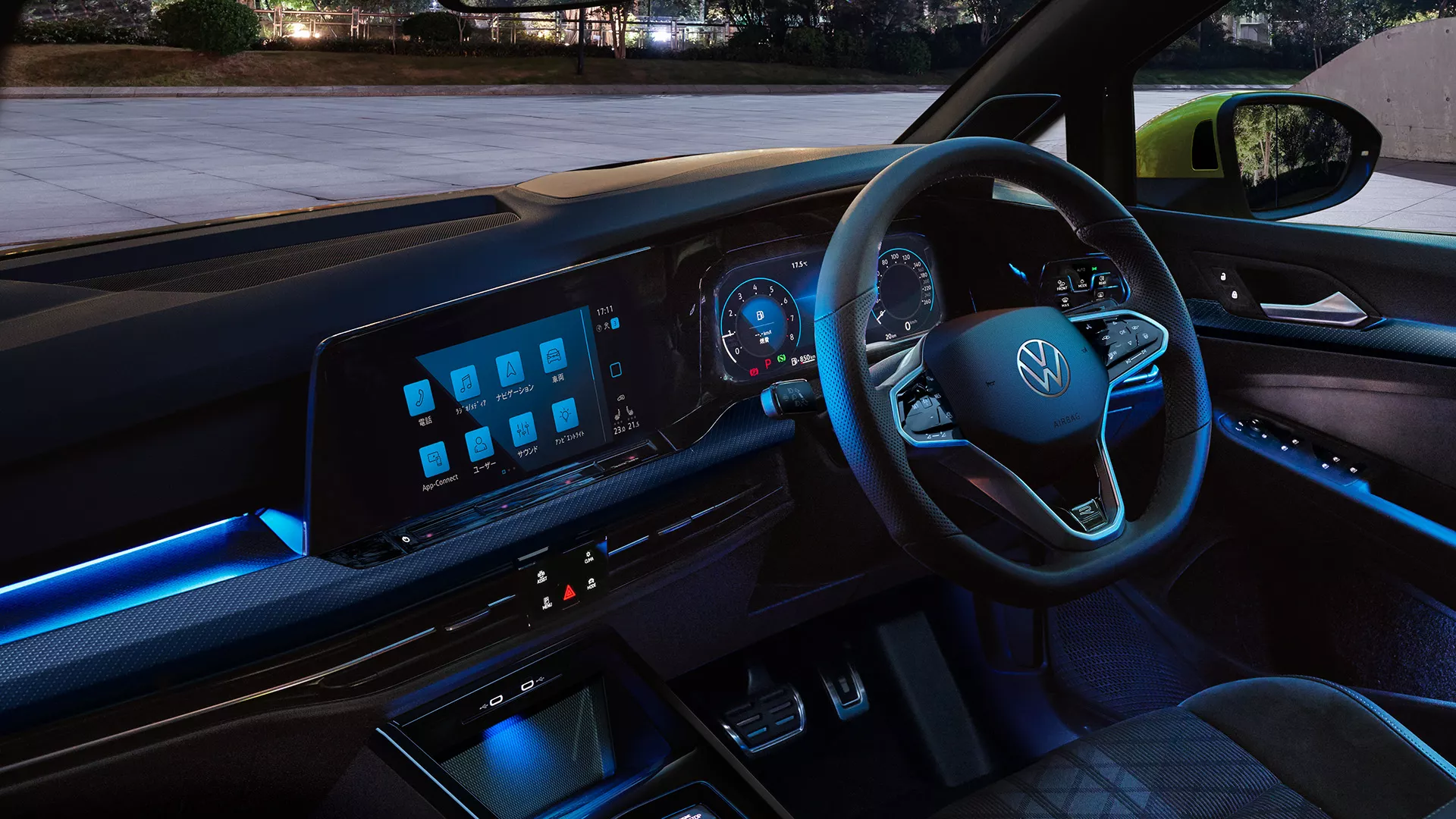 16_9_digital_cockpit_golf-R