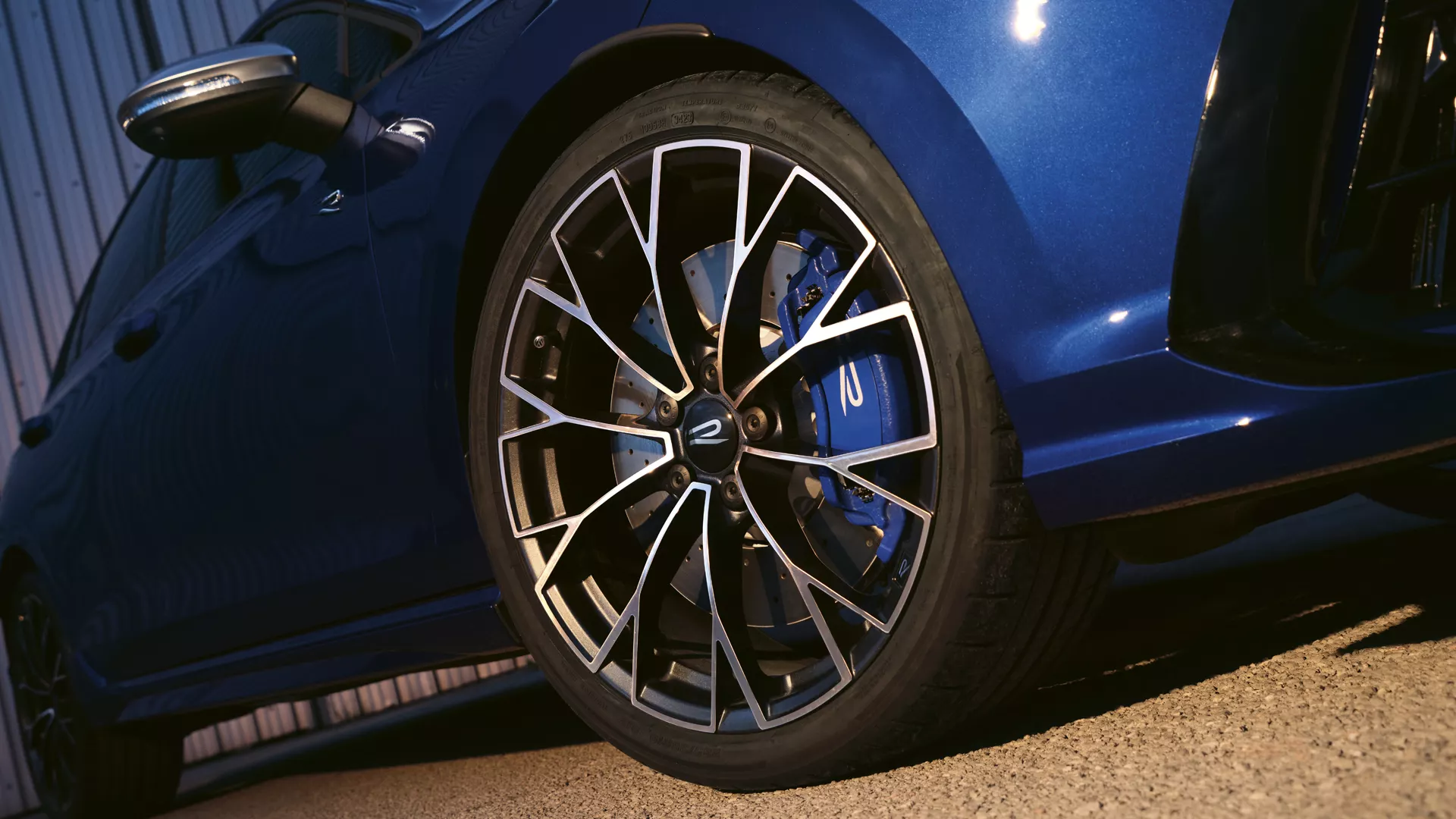 16_9_golfr_exterior2-1