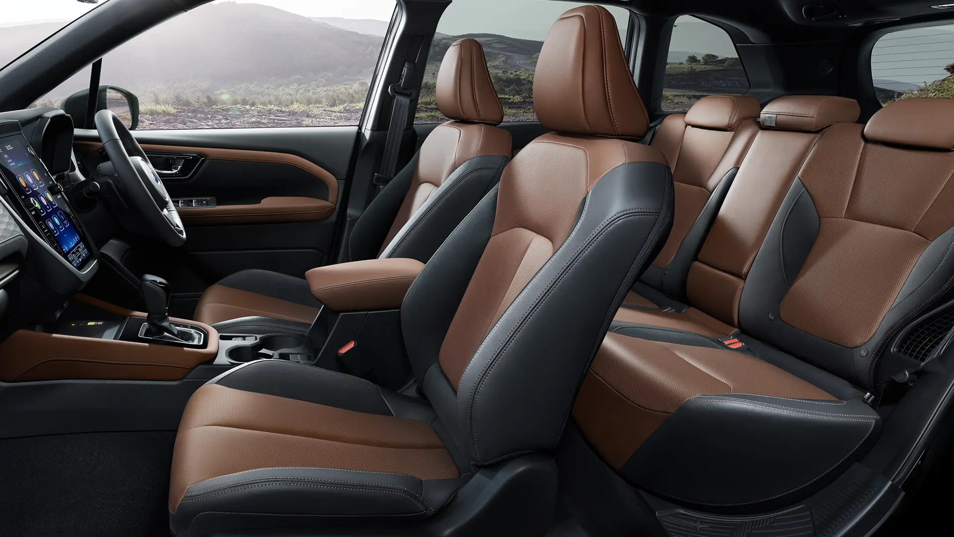 洗練された空間を演出する本革シートも用意