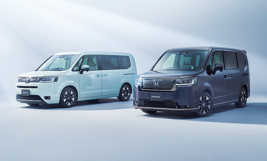 ホンダ 新型ステップワゴン(AIRとSPADA)